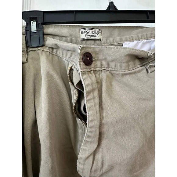 Bugle Boy Original Men’s size 42 brown shorts - Picture 5 of 8